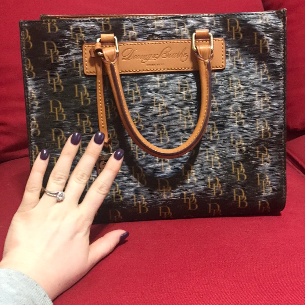 Dooney & Bourke